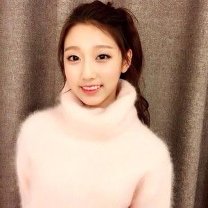 Meet your Posher, Yein
